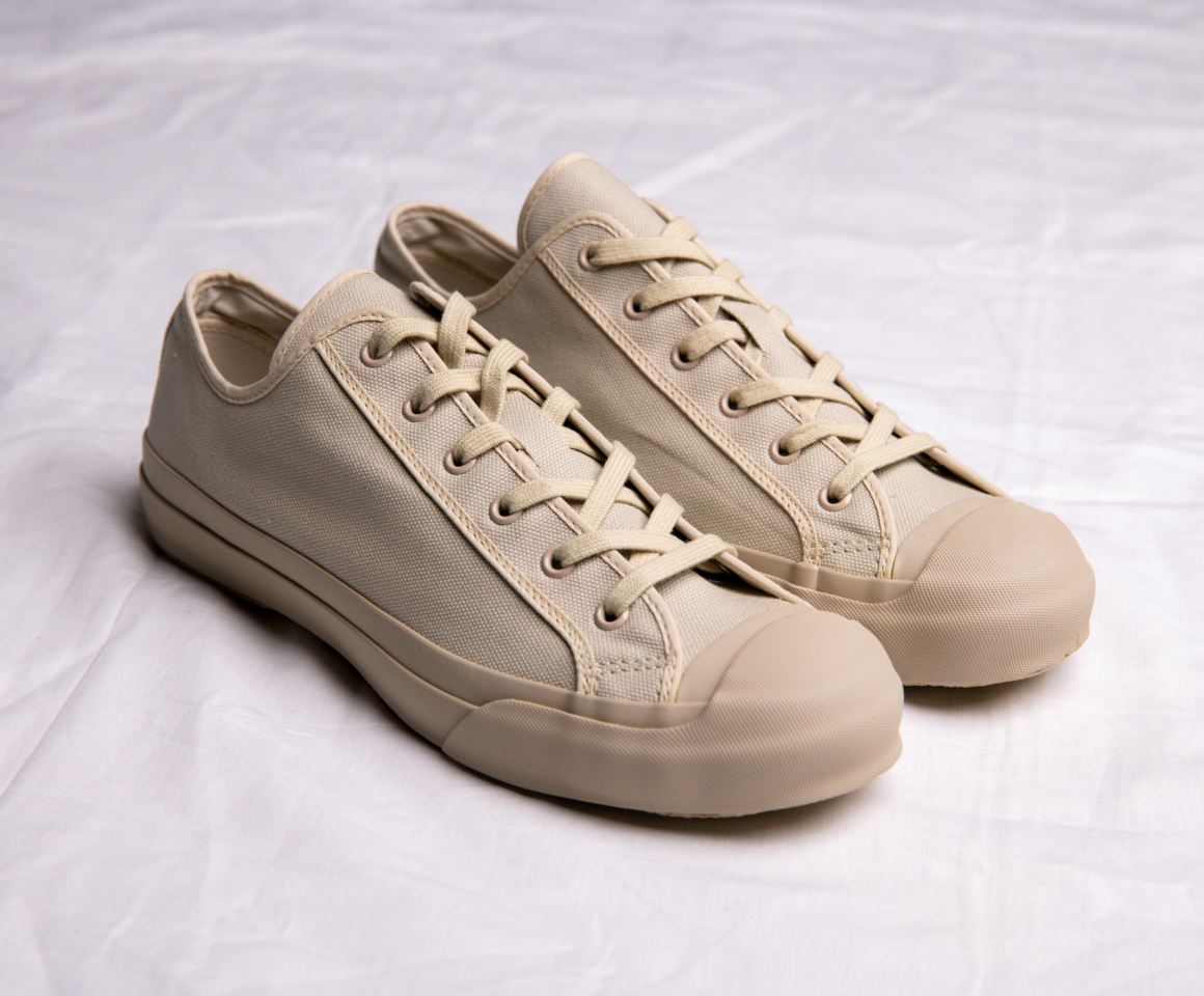 Studio Nicholson Moonstar plimsoll