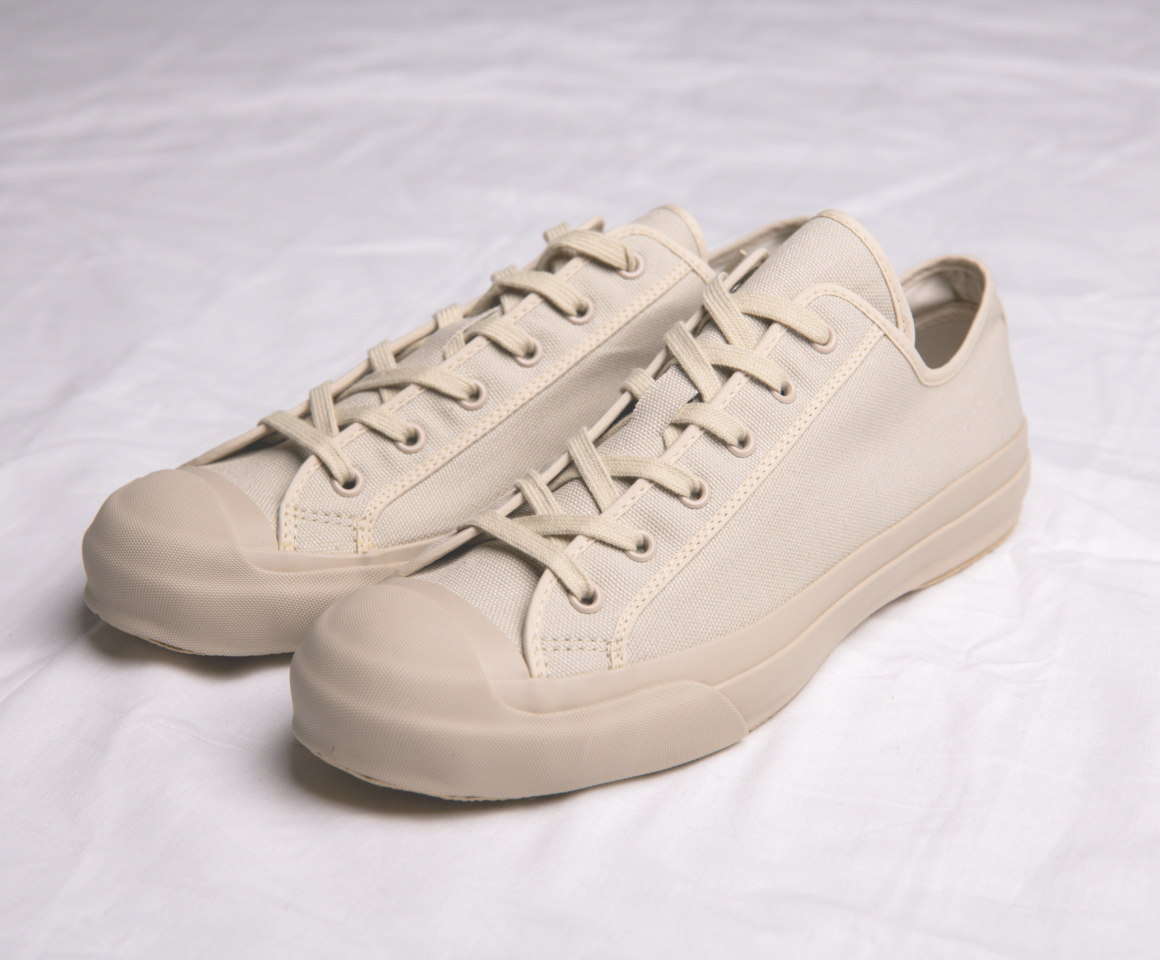 Studio Nicholson Moonstar plimsoll